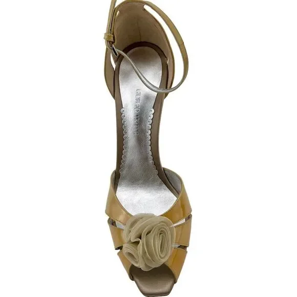 New Giorgio Armani Women US 8.5 Beige Patent Leather Wedge Sandals$875